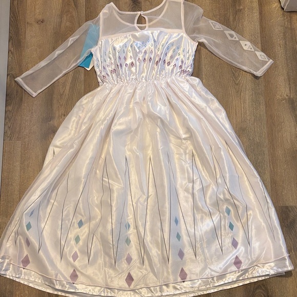 Disney Elsa Frozen 2 White and Purple Sheer Sleeve Dress - Picture 3 of 5